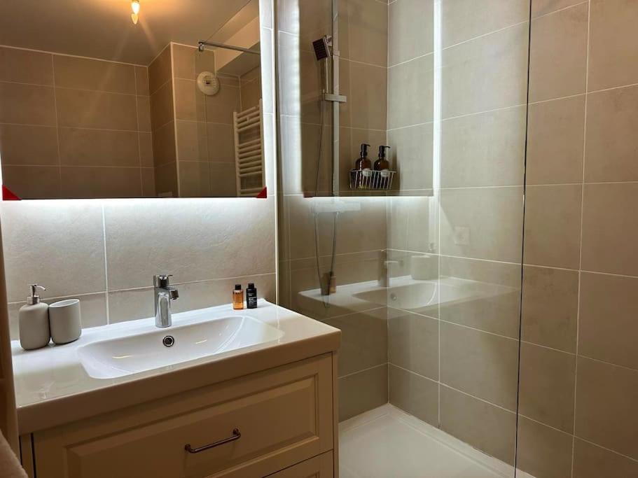 Suite Alya Appartement Proche Disneyland Marne-la-Vallée Kültér fotó